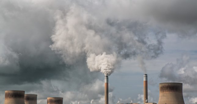 Główne przyczyny powstawania smogu